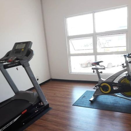 Risqi Apartment 2 Bedroom Wakaf Che Yeh Кота-Бару Екстер'єр фото